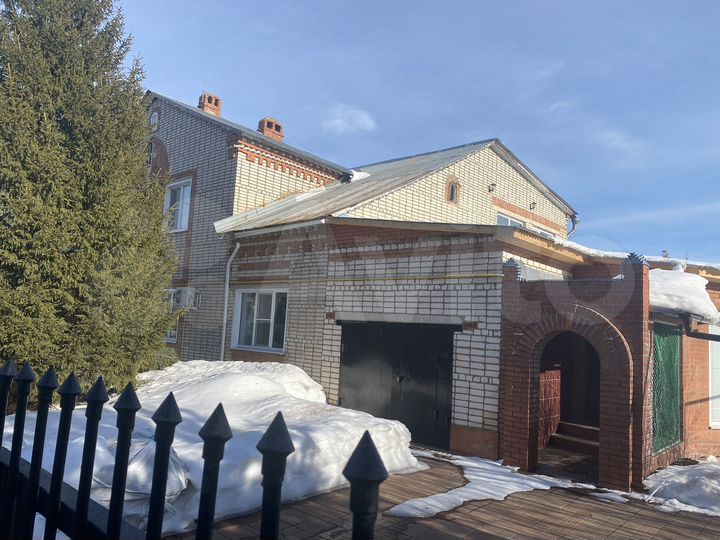 Дом 140 м² на участке 5 сот.