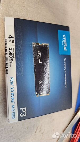SSD диск на 4тб Crulial и другие SSD внутри
