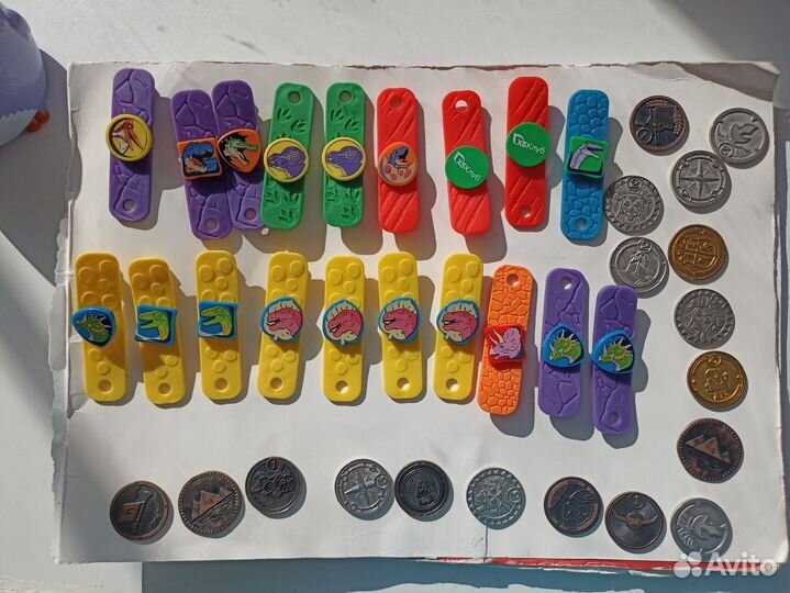 Завры 2,монеты пятерочка, карточки гадкий я