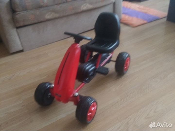 Детский веломобиль
