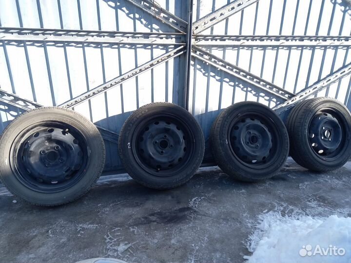 Kumho Solus KH17 165/60 R14 75S