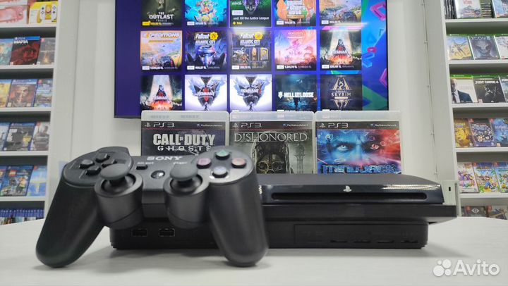 PS3 + 2 геймпада + игры