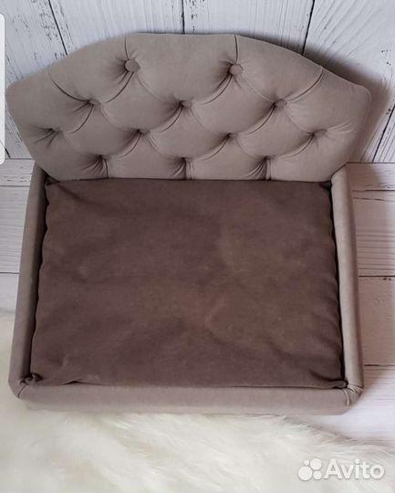 Лежанка для маленьких собак