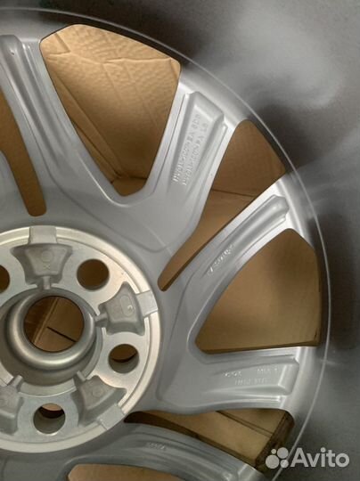 Land Rover Discovery 22 диск оригинал новый (1 шт)