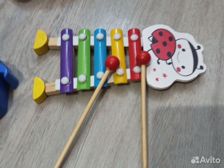 Развивающие музыкальные инструменты детские