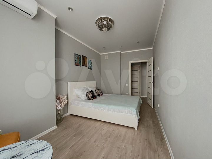 2-к. квартира, 86 м², 10/17 эт.