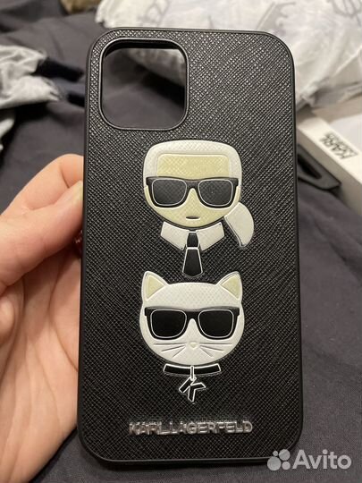 Чехол на iPhone 12