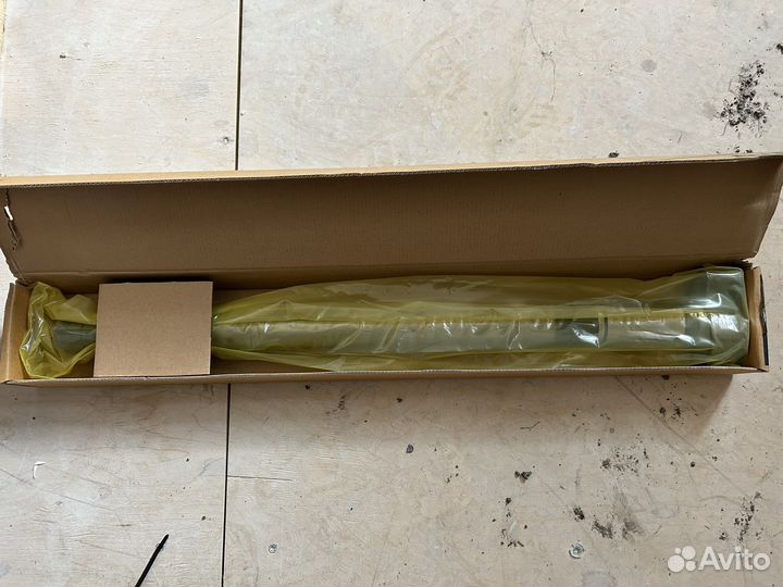 Вал тормозной.правый (S) L734 мм; 42 мм; шлицы10