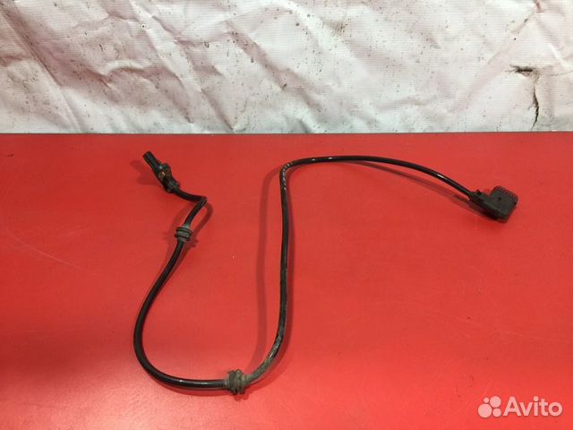 Датчик ABS задний Mercedes-Benz S-Class W221