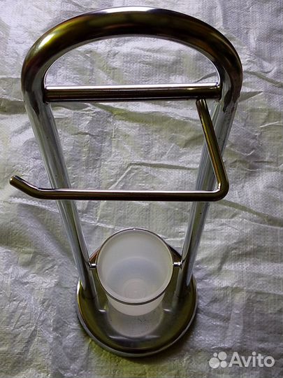 Стойка напольная с держателем