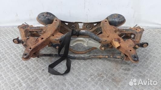 Мост задний mitsubishi pajero 4 (3DN19L801)