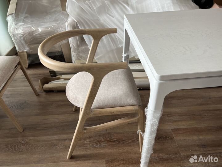 Мебель из массива дерева и шпона