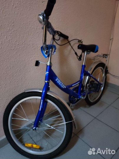 Детский велосипед Novatrack 20 Vector