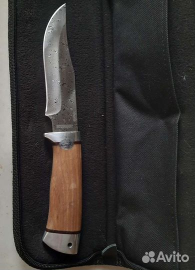 Нож туристический