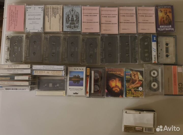 Аудиокассеты 32 шт