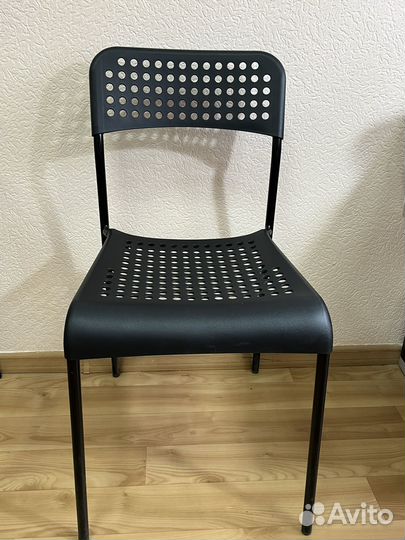 Маникюрный стол складной