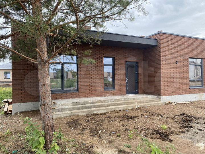 Коттедж 98 м² на участке 6,2 сот.