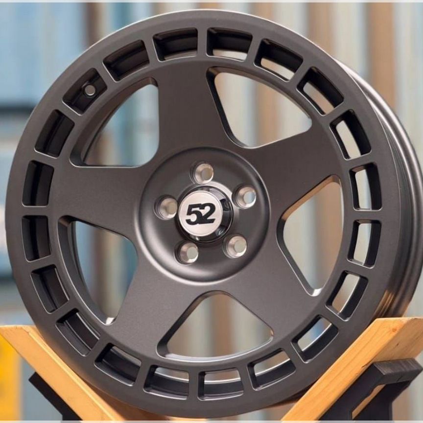 Литые диски Fifteen52 Turbomac 7.5×R17 5×100