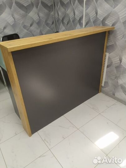 Стойка администратора