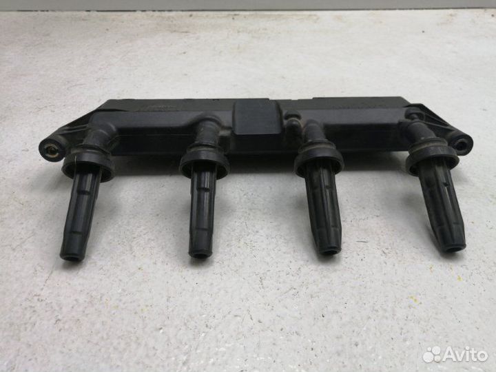 Катушка зажигания Peugeot 206