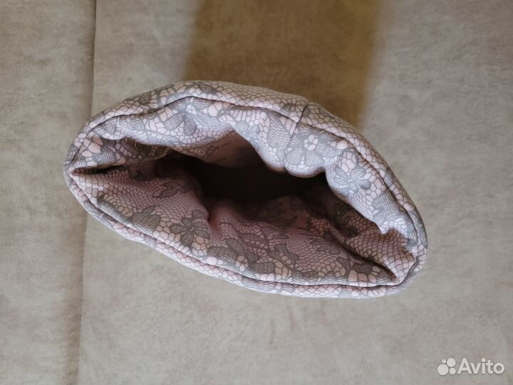 Подушка для кормления