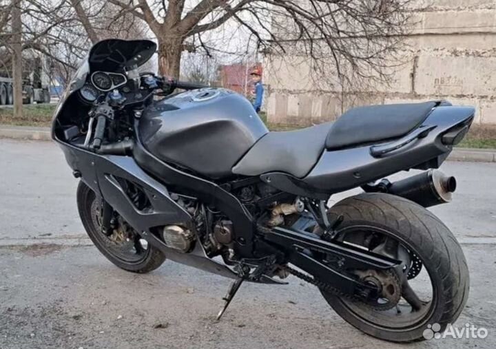 Kawasaki zx6r
