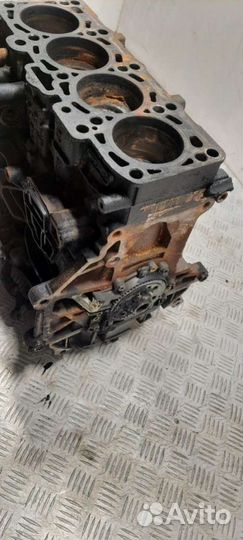 Блок цилиндров VolkswagenGolf 62010