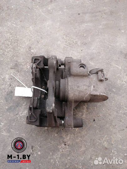 Суппорт тормозной задний правый Renault Espace 4 0