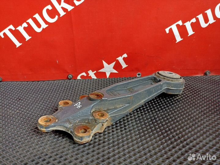 Кронштейн торсиона кабины правый