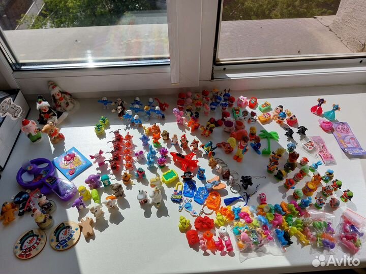 Игрушки из киндера