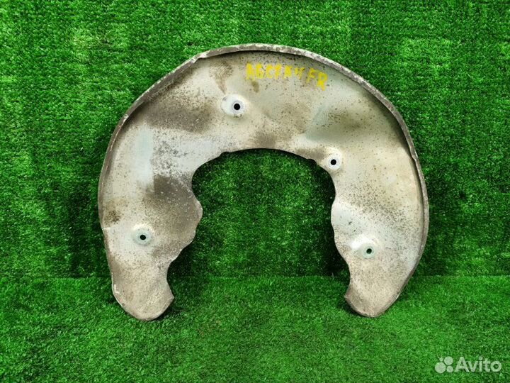 Кожух переднего тормозного диска правый Audi A6 C7