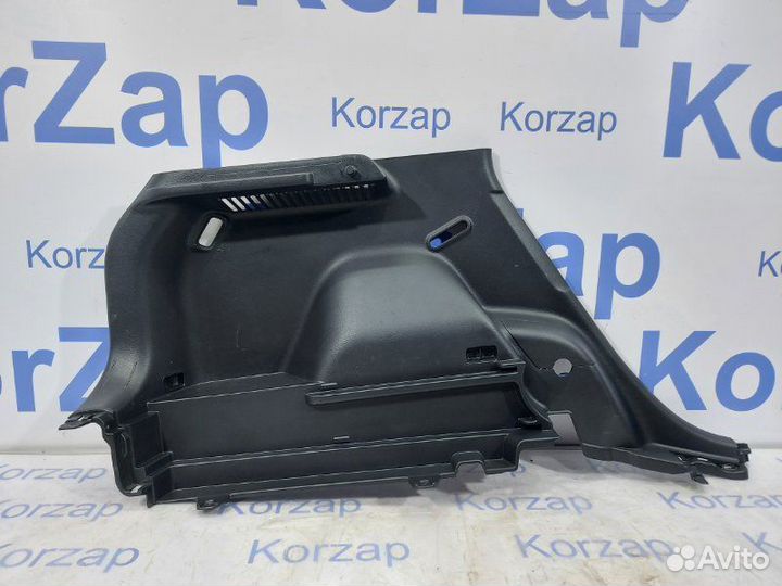 Обшивка багажника задняя левая Kia Seltos SP2 2021