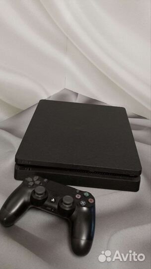 Sony PS4 slim 1tb отличное состояние