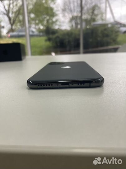 iPhone 11 Pro, 256 ГБ