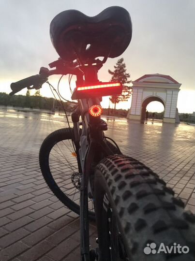Задний фонарь для велосипеда