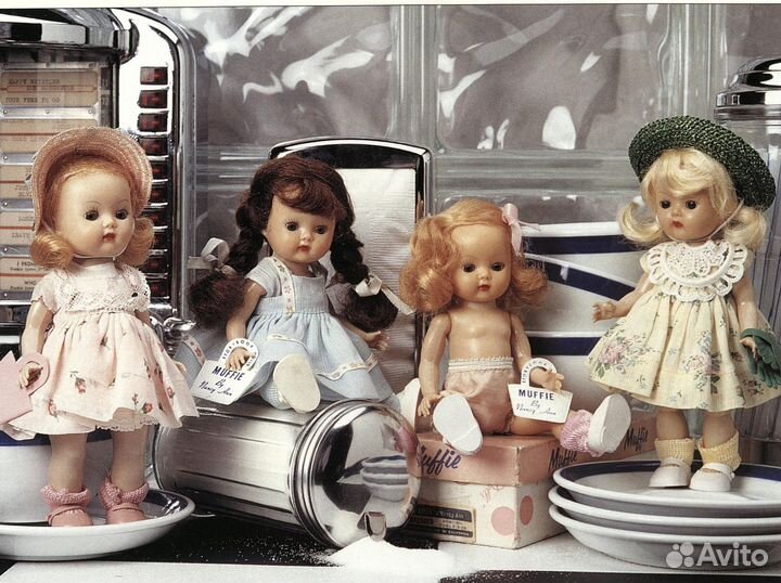 Каталог Classic Plastic American Dolls 1945-1965