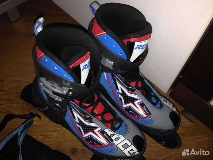 Роликовые коньки, защита, шлем, сумки для роликов