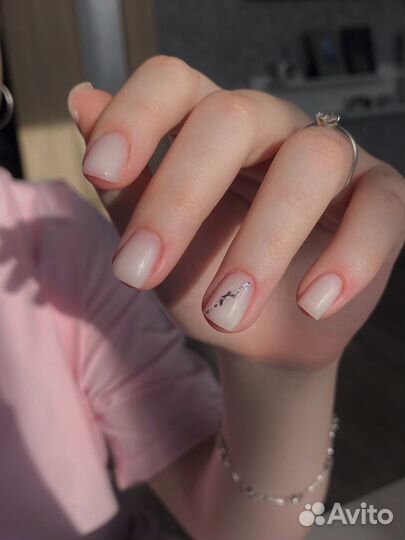Маникюр на дому