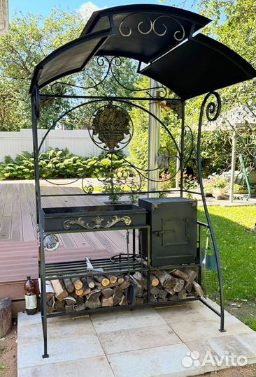 Беседка с мангалом