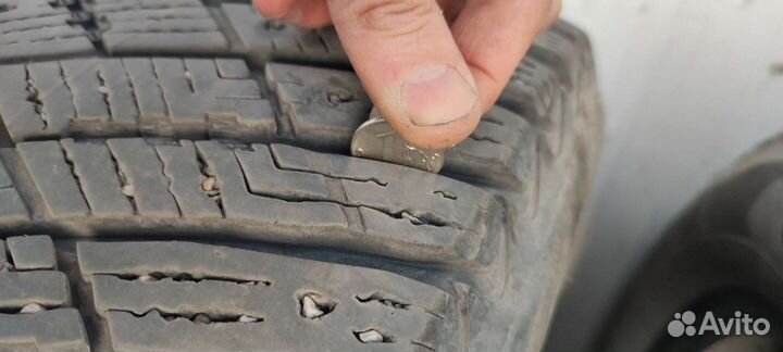 Ultramile UM 4X4 A/T 235/60 R18