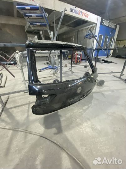 Задняя дверь крышка багажника