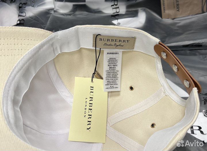 Бейсболка Burberry