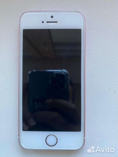 iPhone SE 32gb rose gold