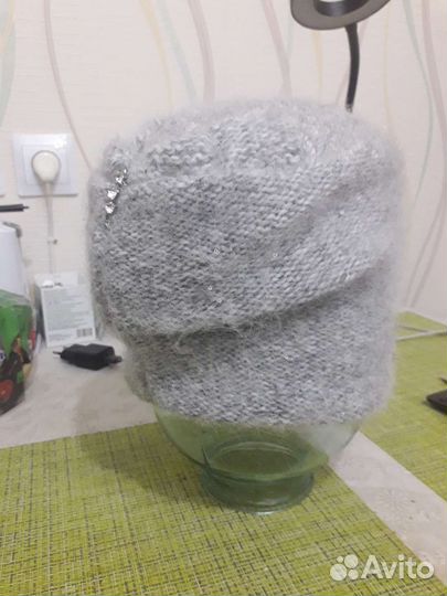 Шапка женская вязаная