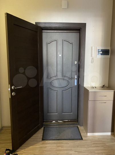 1-к. квартира, 42 м², 8/10 эт.