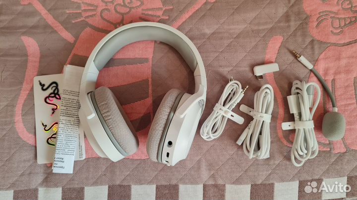 Наушники Razer Barracuda X (2022) белый