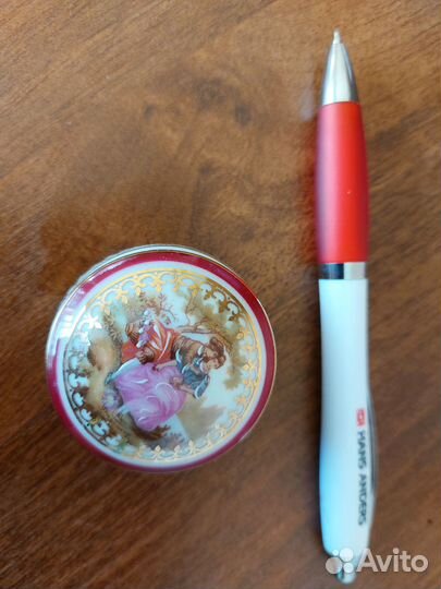 Фарфоровая шкатулка, Limoges, Франция, сер. 20 в