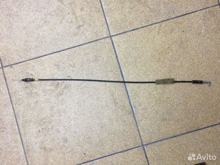 Трос замка двери Митсубиси Лансер 9