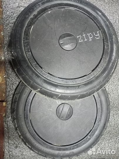 Колёса б/у для коляски