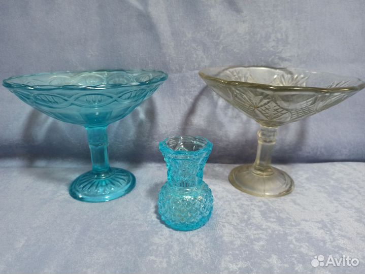 Конфетница на ножке СССР. Цветное стекло